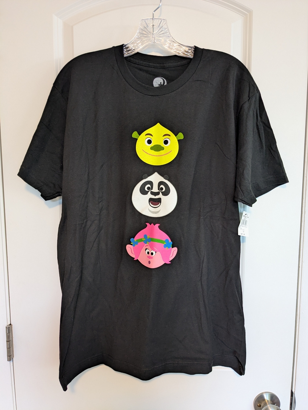 DreamWorks Universal Studios Black Short Sleeve Tee with Shrek, Po And Poppy NWT